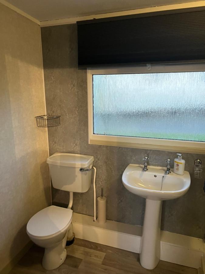 Woodlands Hedgehog Chalet, Bideford Bay Bucks Mills